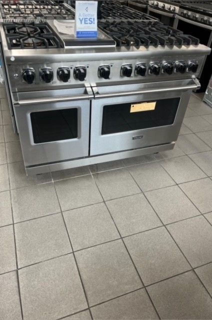 Four range electric stove | Pennsauken, NJ | H and R Appliances