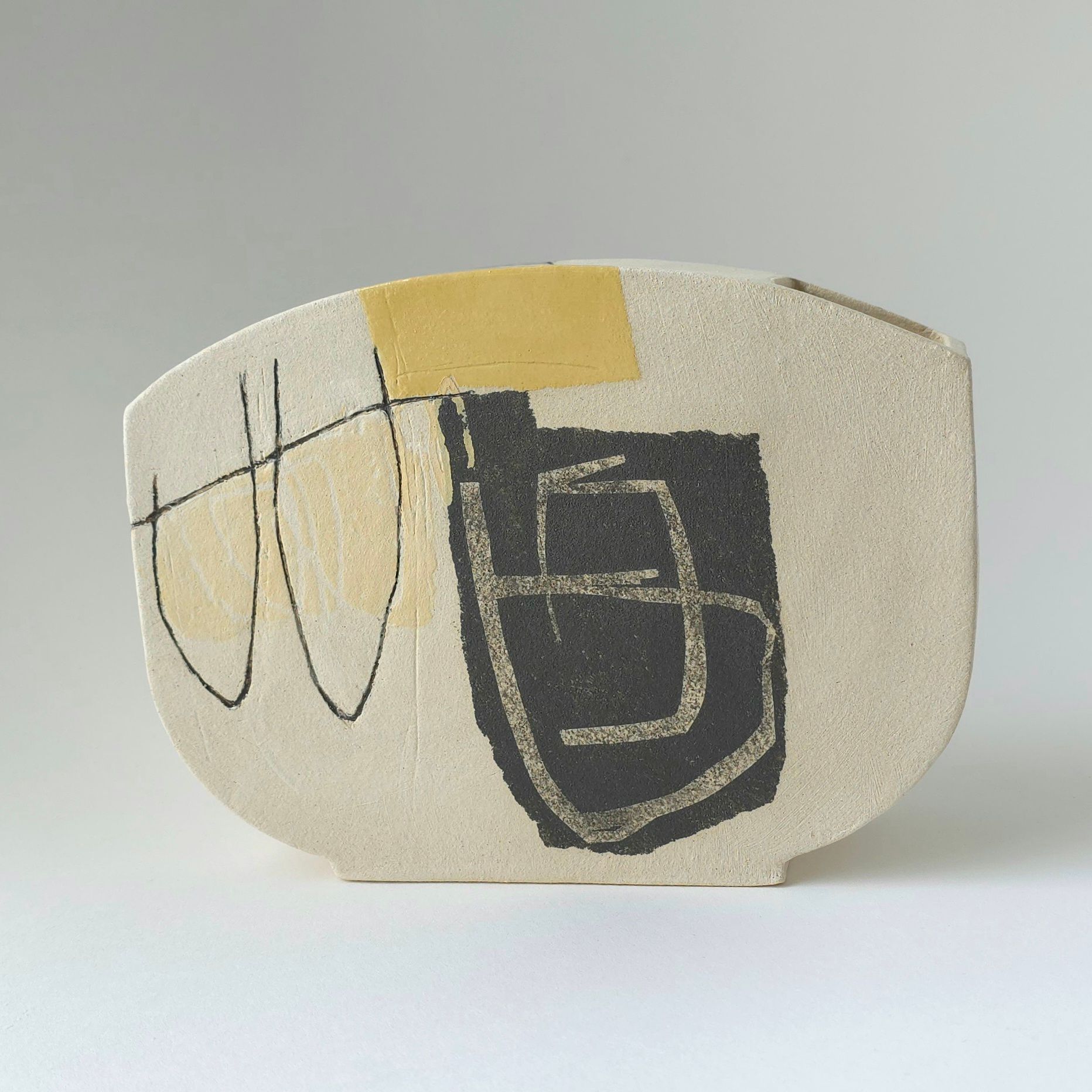 Vessel LXXV Stoneware 15cm tall £195