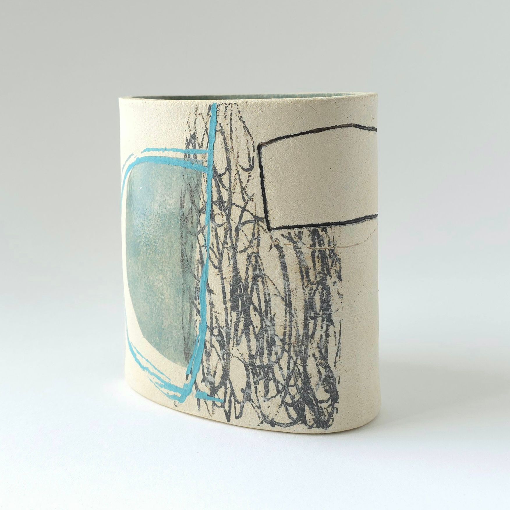 Vessel LXXXI Stoneware 13cm tall £120