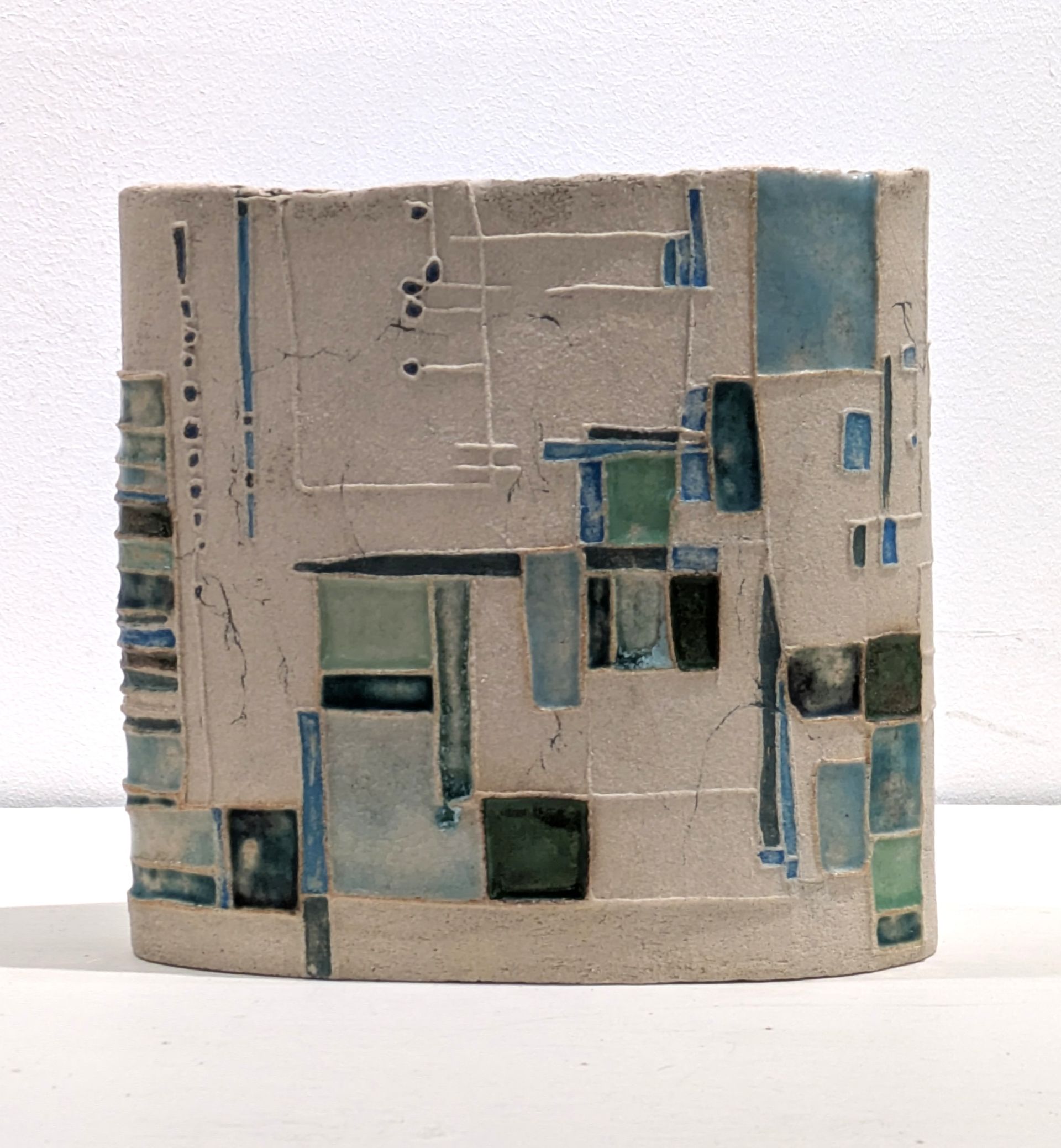 Vessel H Carved Stoneware 16cm x 18cm £190