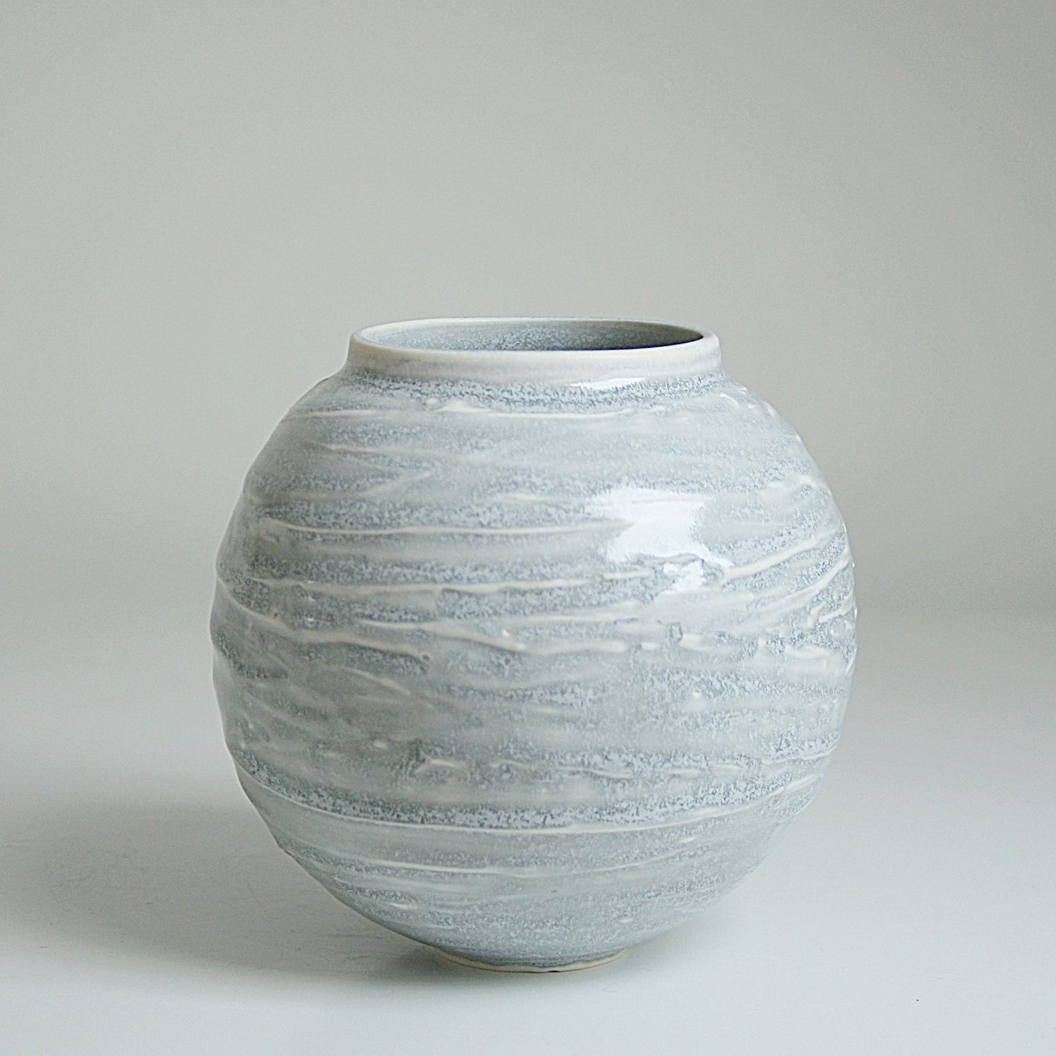 Porcelain Moon Jar, Grey with Lines, H13cm, SOLD