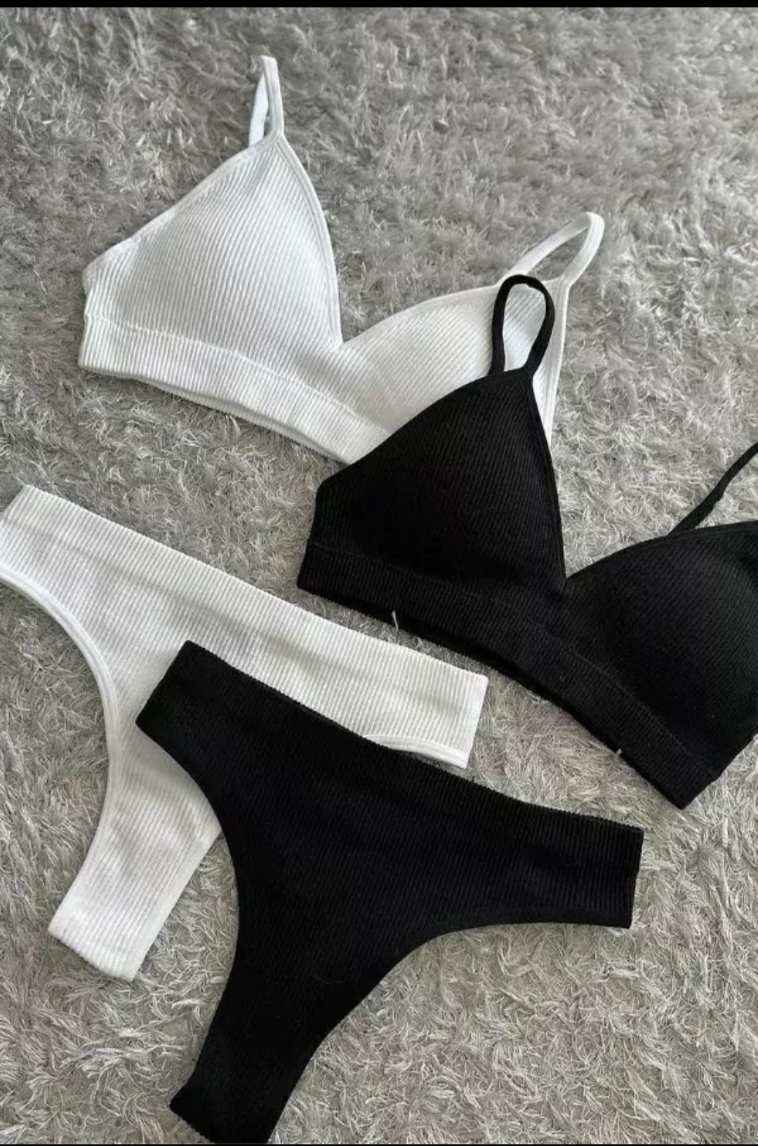 Conjuntos de bikini de punto acanalado en color blanco y negro,