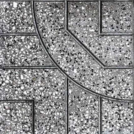 PRIAMIDE GRIGIO LEVIGATO