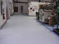 epoxy flake floor for manufacturing facility