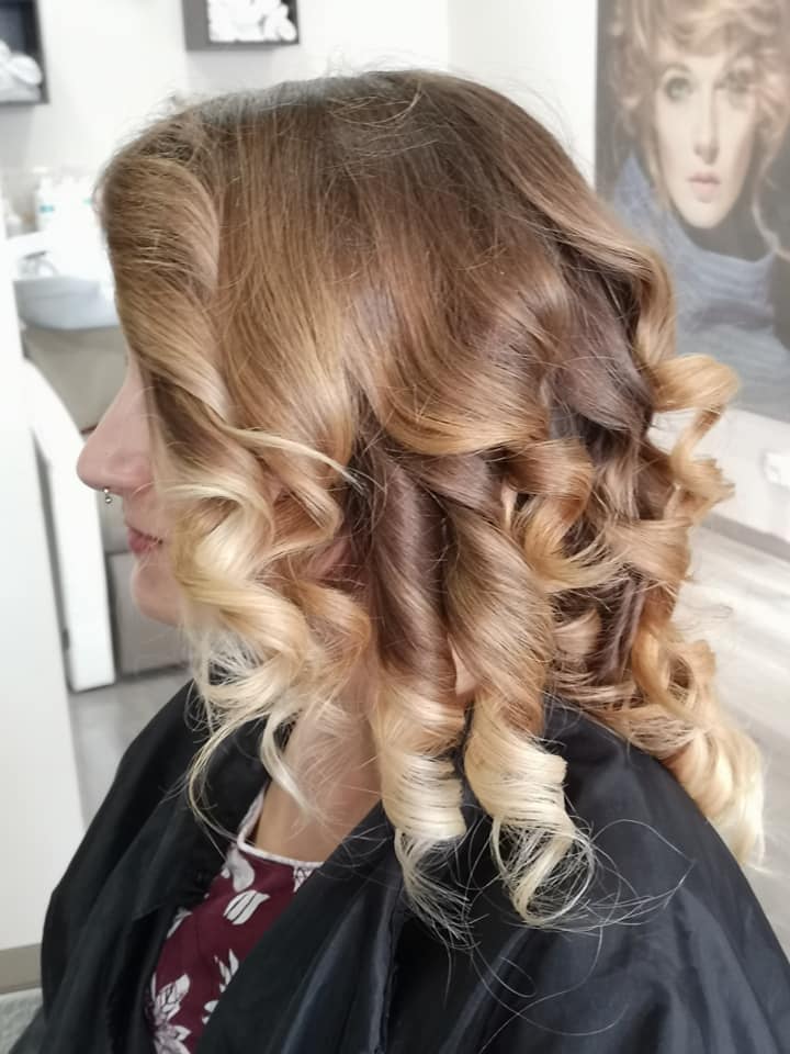 CAPELLI MOSSI