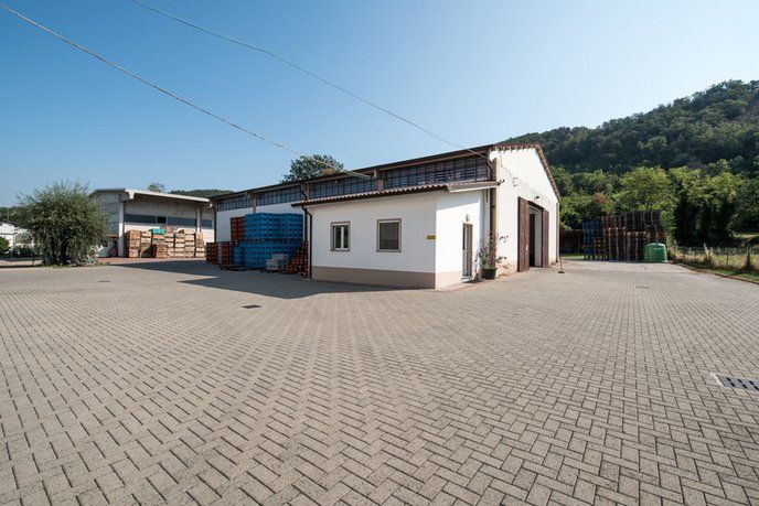 ingresso ditta di distribuzione bibite