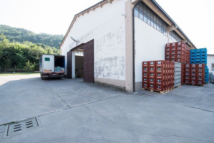 ingresso ditta di distribuzione bevande