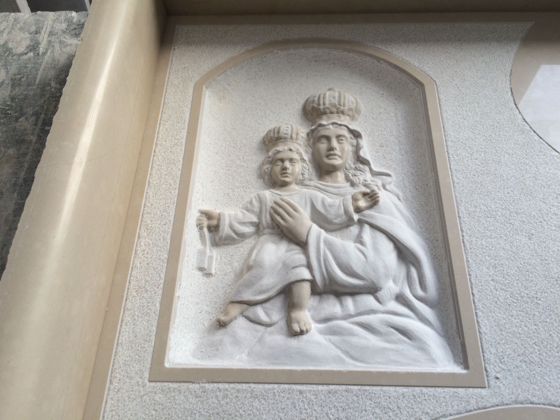 bassorilievi marmo Campobasso