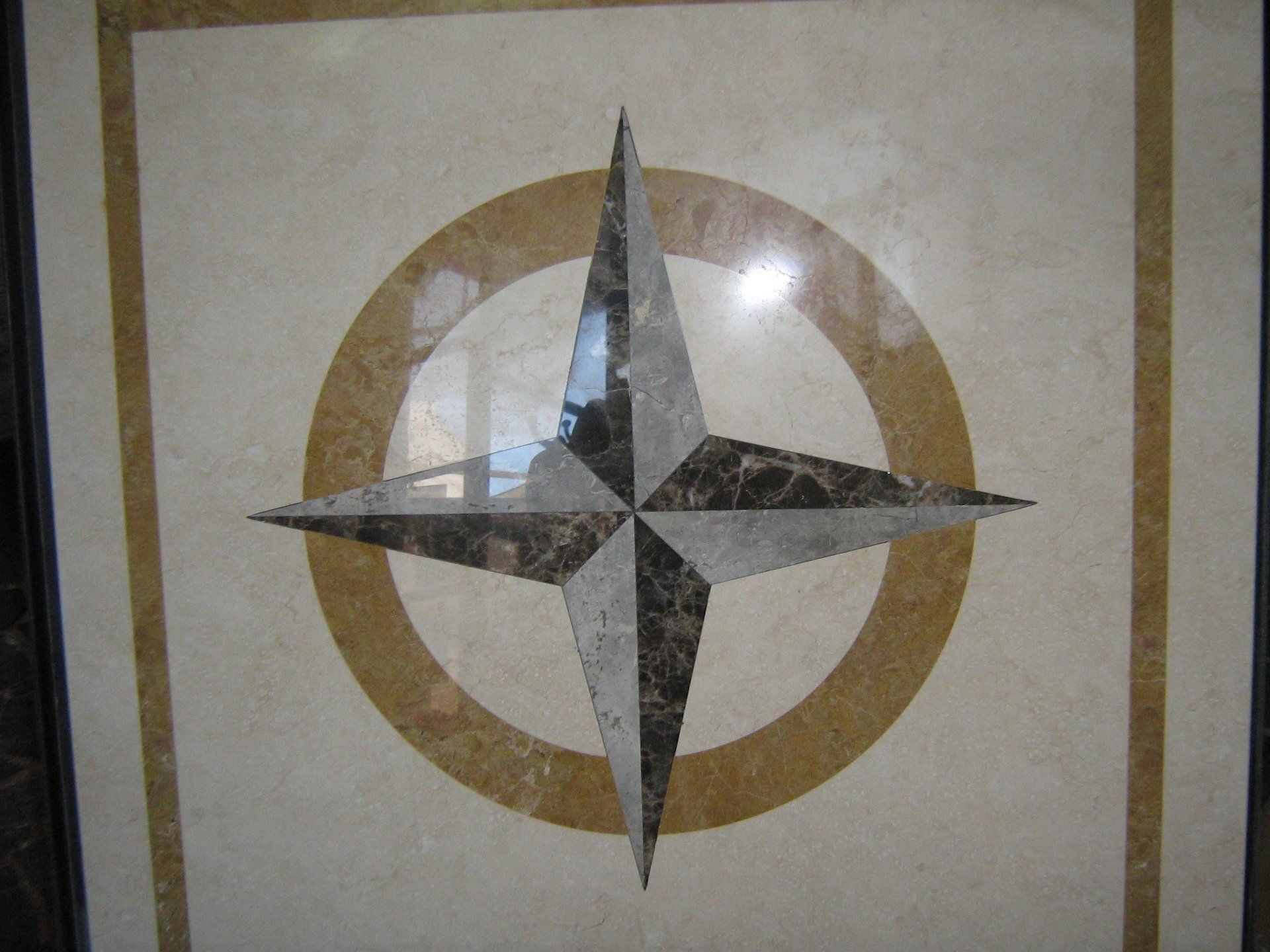 intarsi lavorazione marmi Campobasso