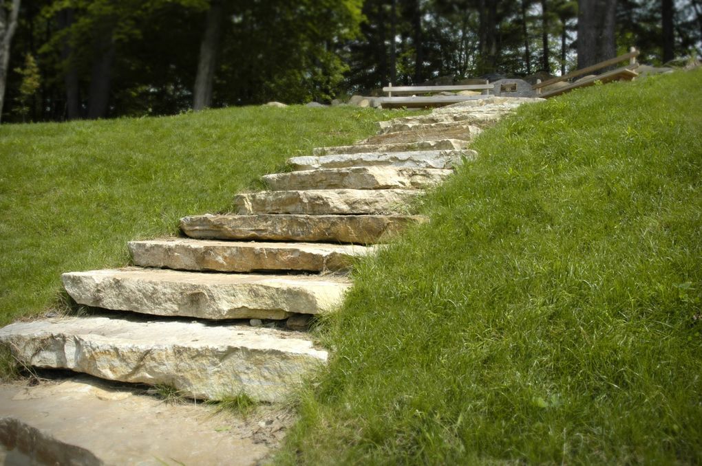 Natural Stone Steps Design