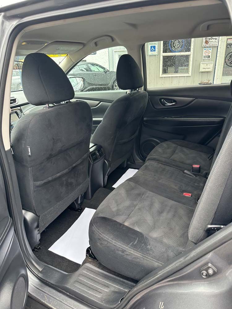 2015 Nissan Rogue SV Back Interior - Frankfort, NY - BigDog Motors, Inc.