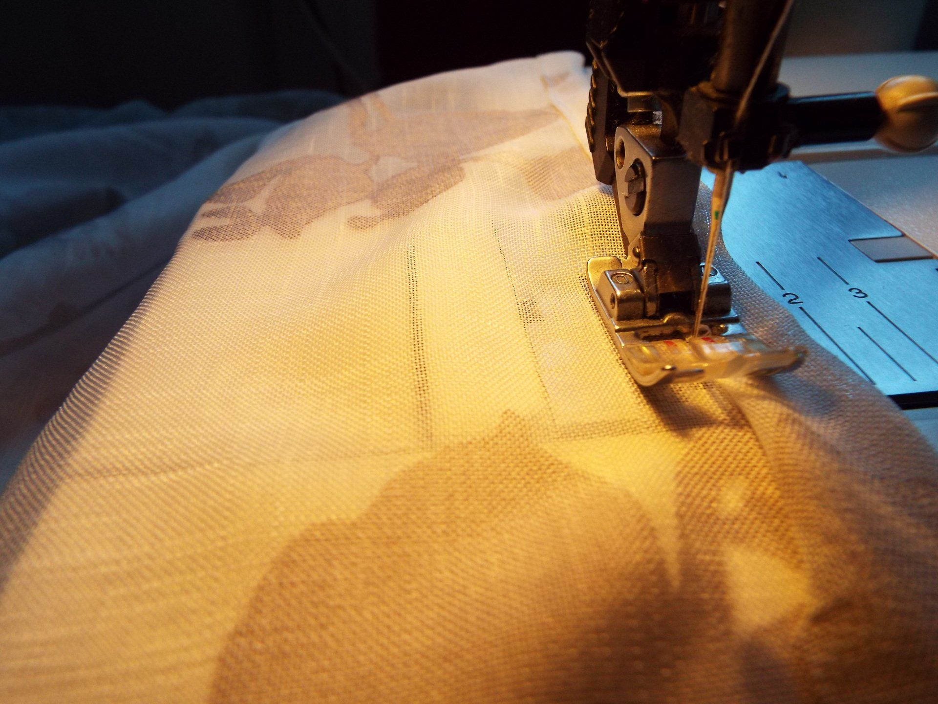 Ricami su tessili per la casa