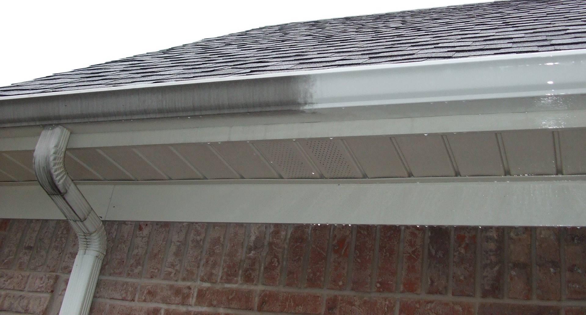 call to action button for gutter cleaning page