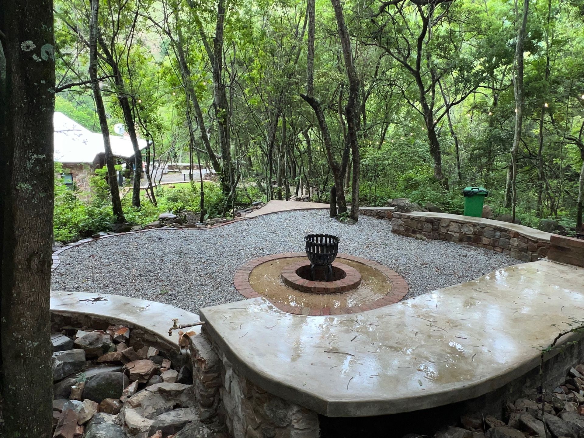 Bakoni Forest Lodge boma area