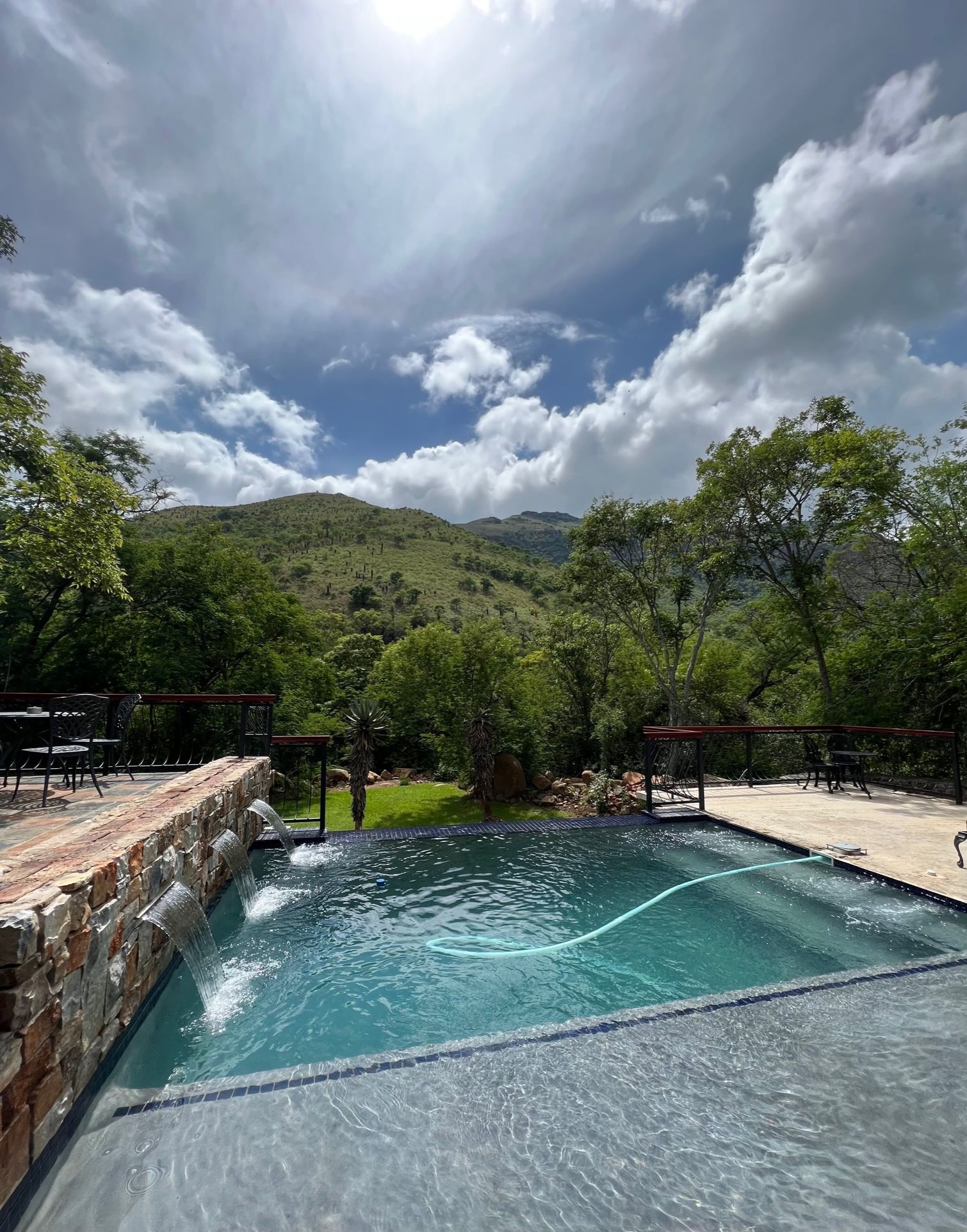 Bakoni Forest Lodge infinity pool