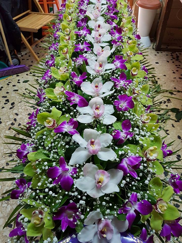 Realizzazione di addobbi floreali