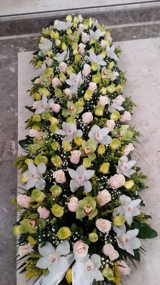 Realizzazione di addobbi per camera ardente