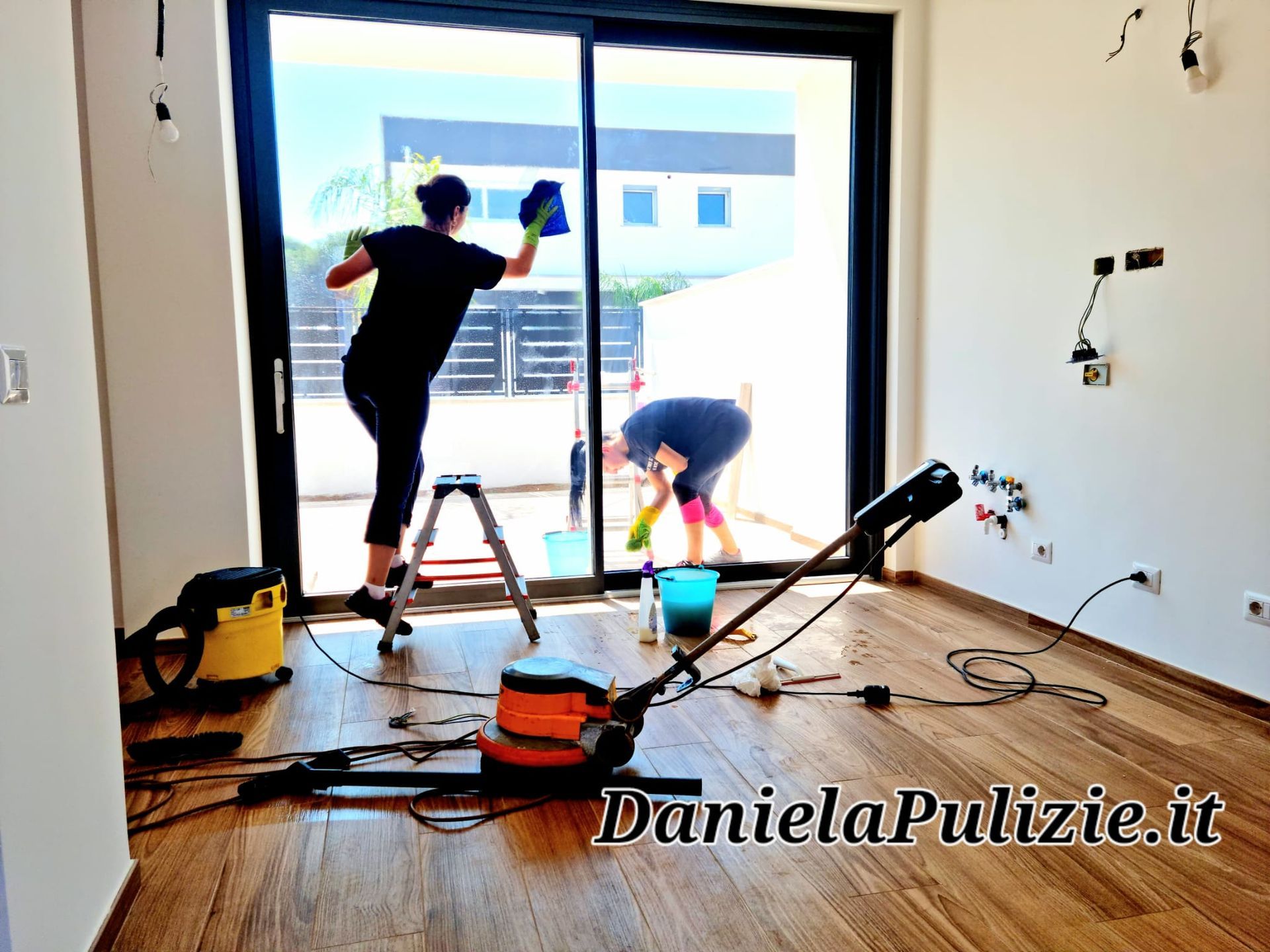 pulizie infissi dopo ristrutturazione