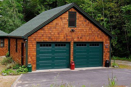 5216 stamped carriage house garage door