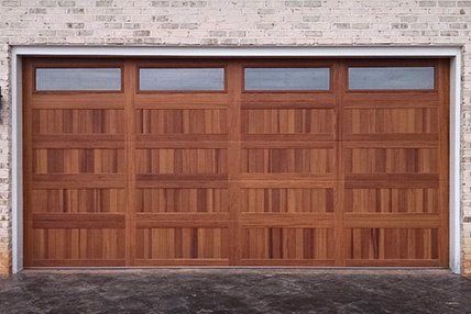 5983 accents woodtone garage door