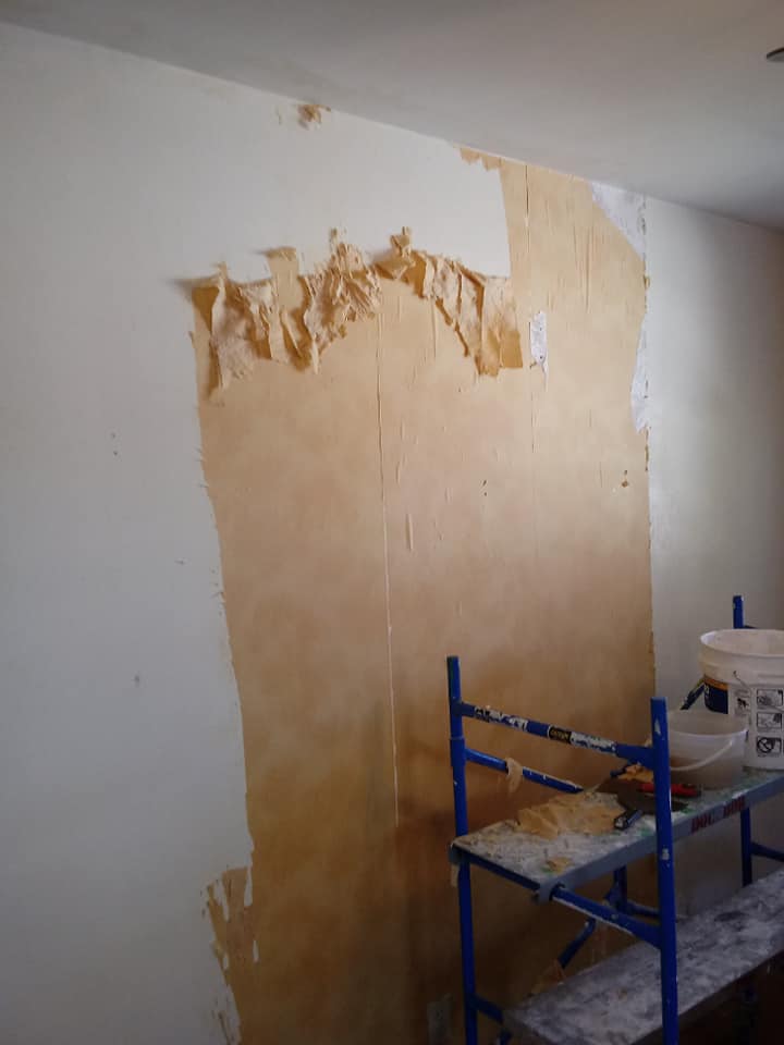 Torn Wall — Hammond, IN — Bob's Plastering & Painting