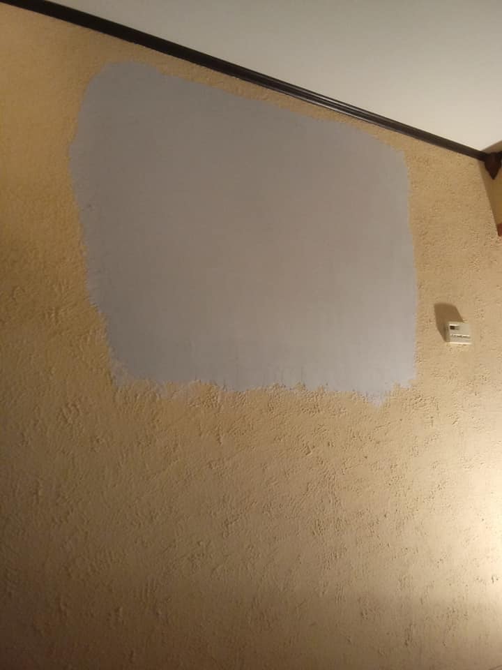 Before Painting the Wall — Hammond, IN — Bob's Plastering & Painting