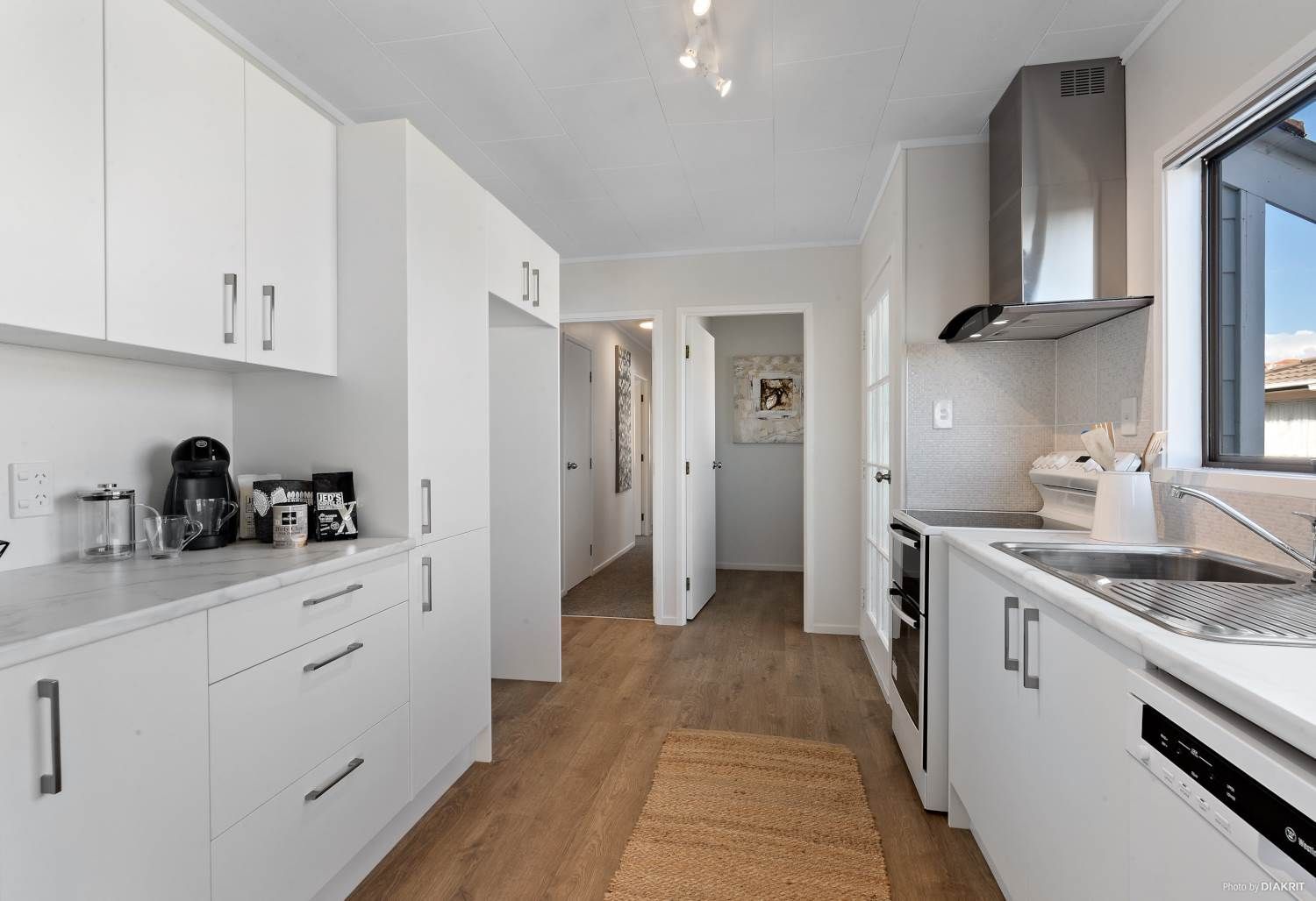 kitchen by Neda Builda