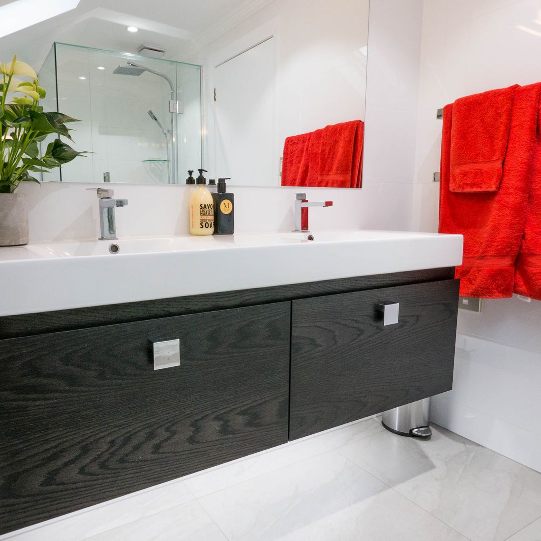 lounge by Neda Builda