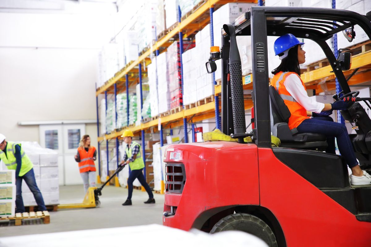 mezzo per movimentazione merci