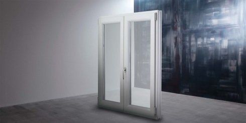 finestra bianca in PVC di ultima generazione