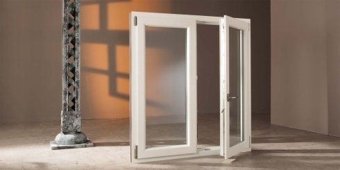 finestra bianca in PVC in vendita