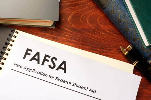 Financial aid applications and deadlines for college