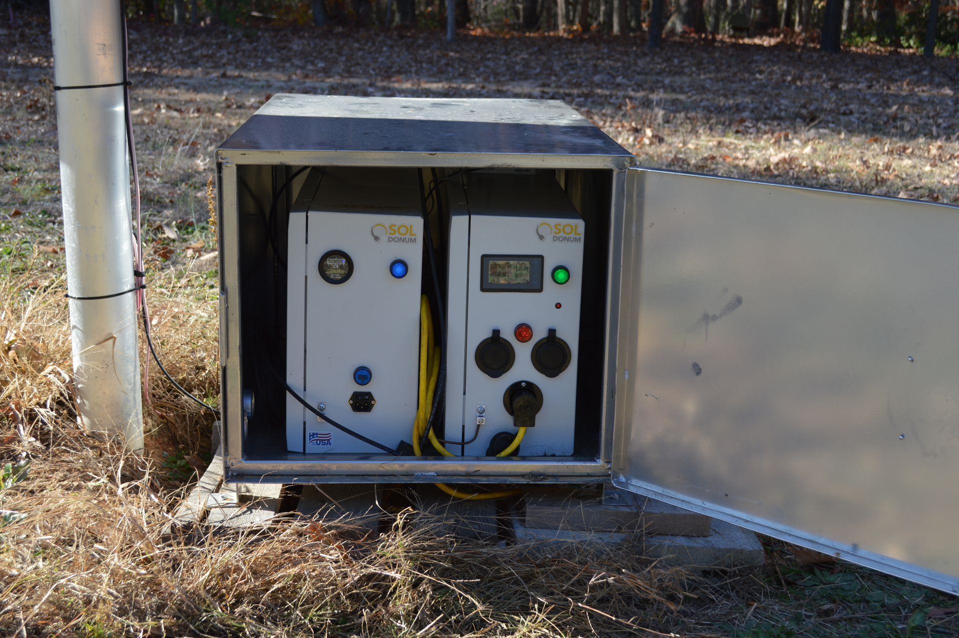 Broadband site powered by solar panels and The Vulcan by Sol Donum, ensuring reliable, off-grid energy for remote operations