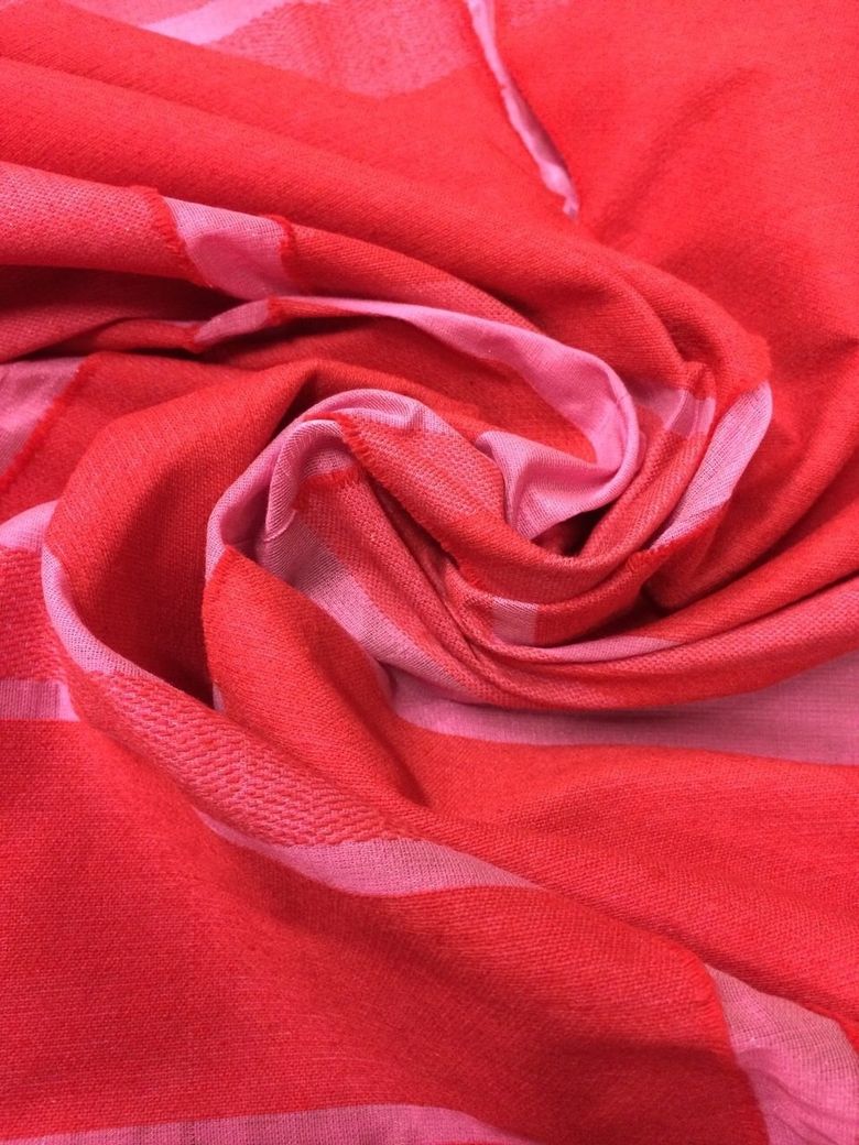tejido rojo