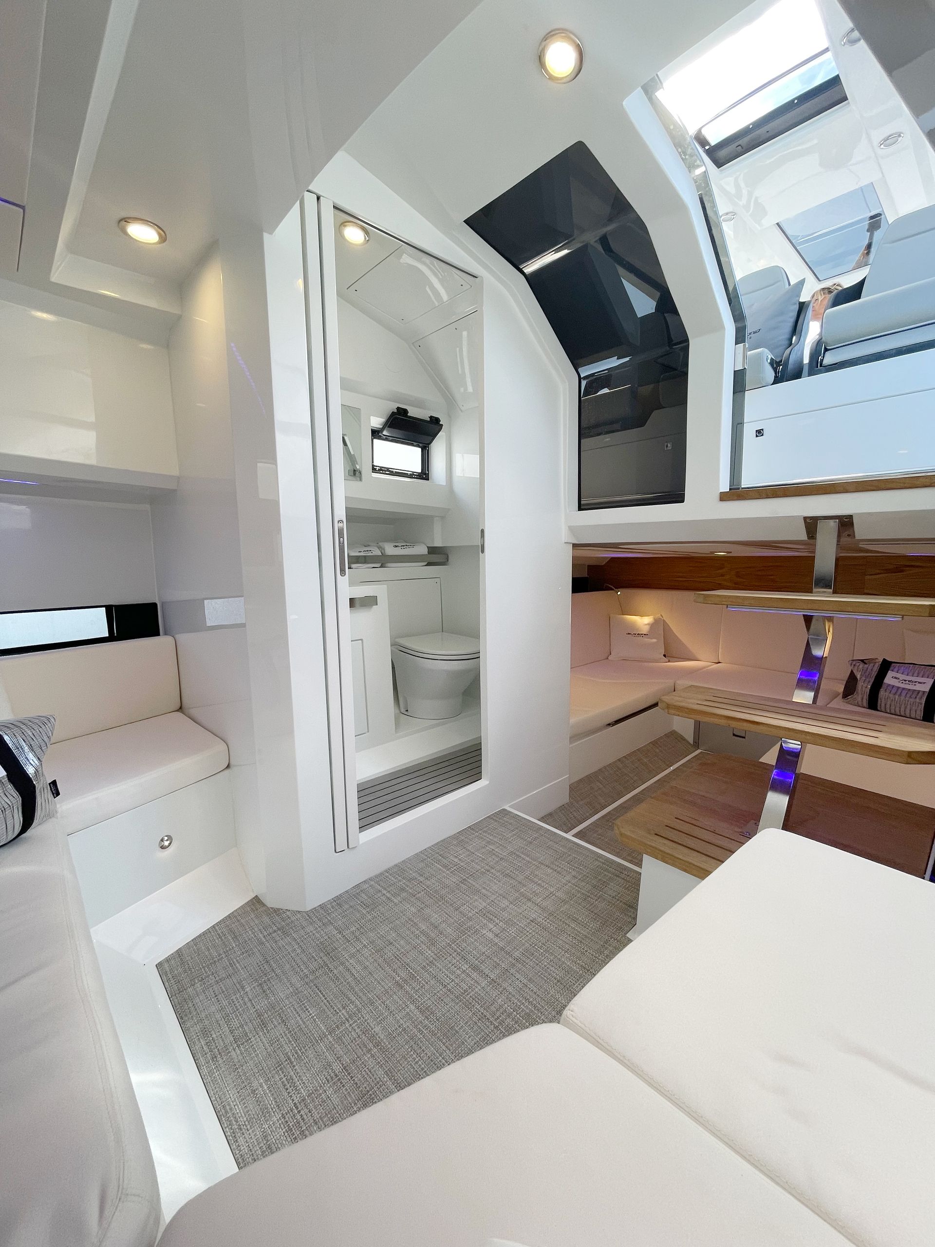 barca alma de antonio d32