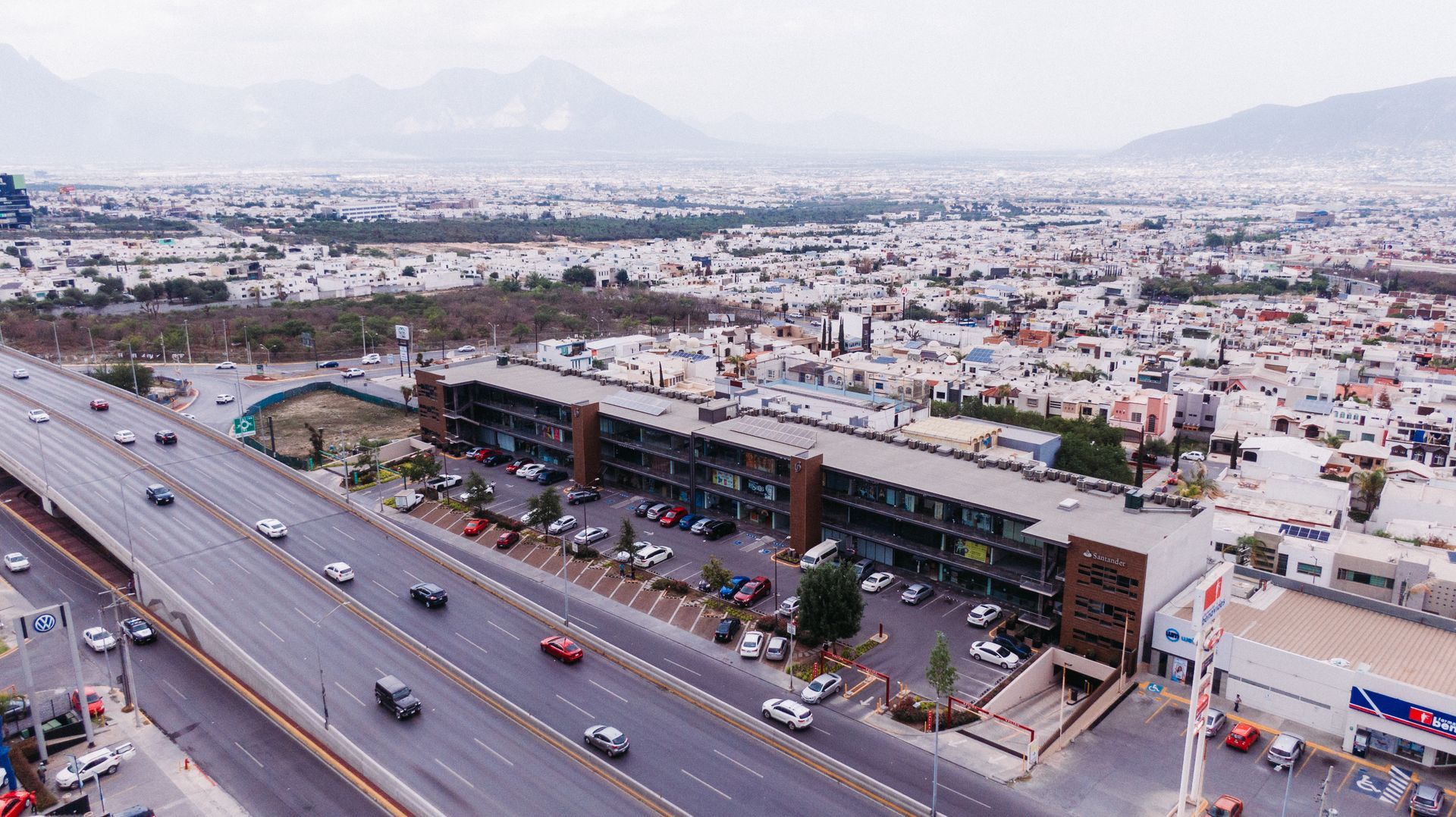 instalaciones de u3 plaza stripcenter en monterrey instalaciones de u3 plaza stripcenter en monterrey