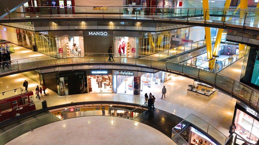 negocio en plaza comercial