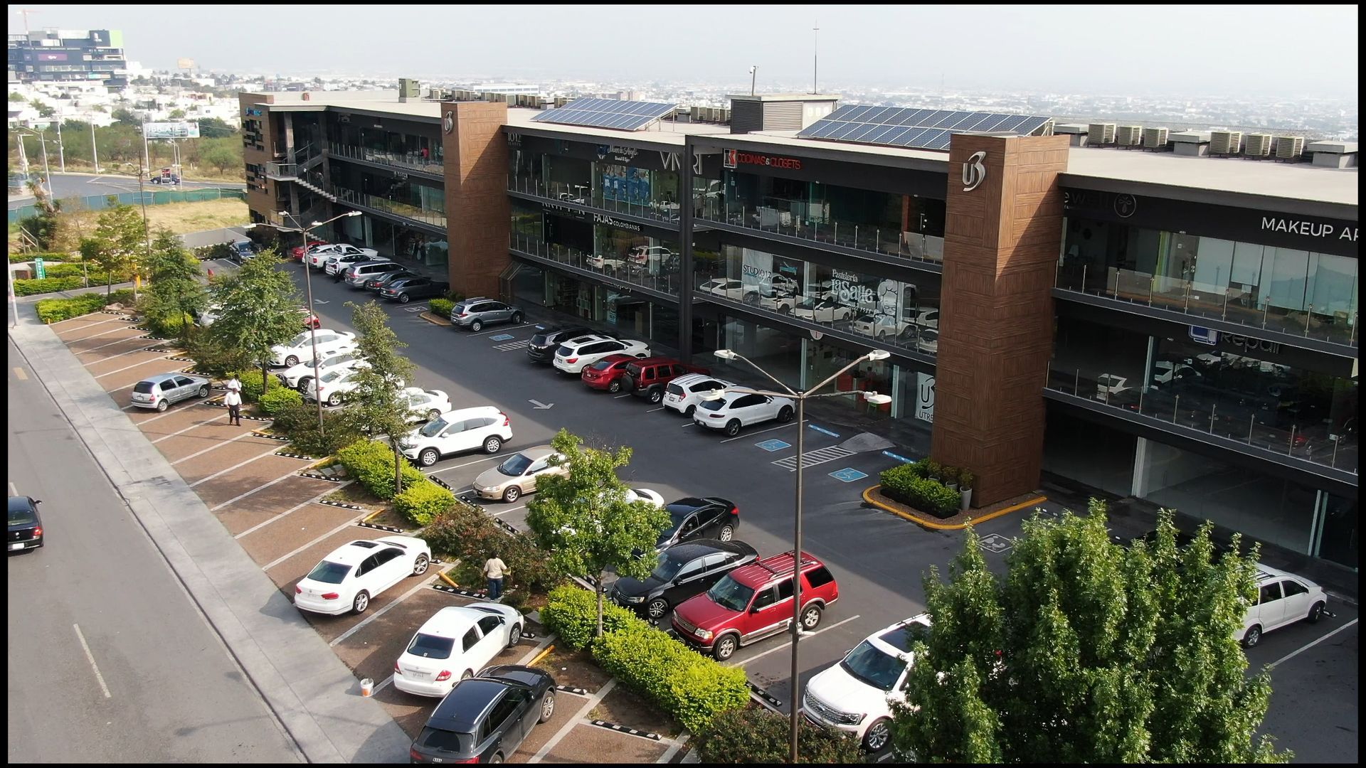 plaza comercial monterrey