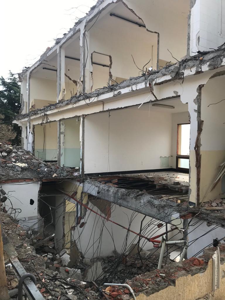 demolizione palazzina
