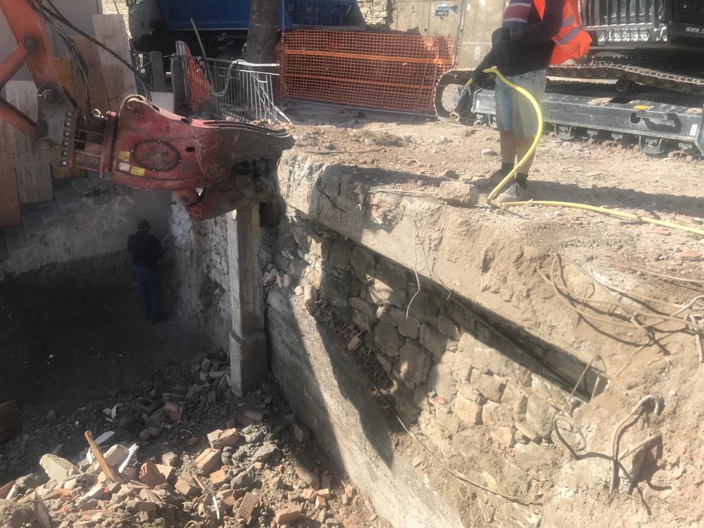 demolizione palazzina