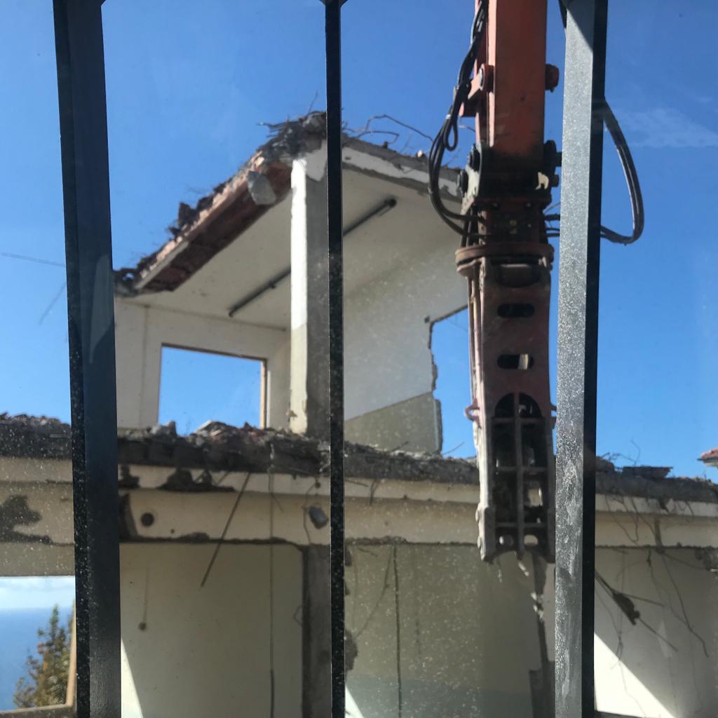lavori di demolizione