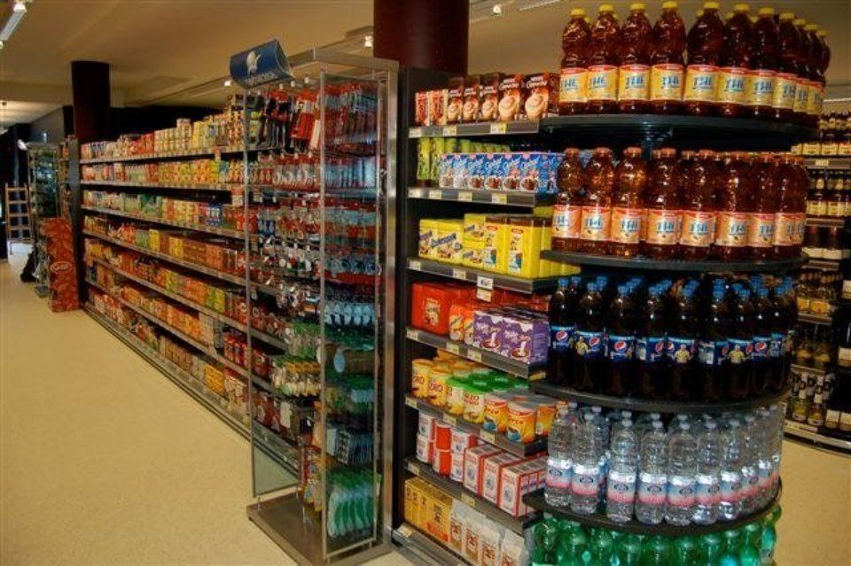 espositori con bibite e bevande calde da preparare