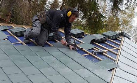 roof tiles laying
