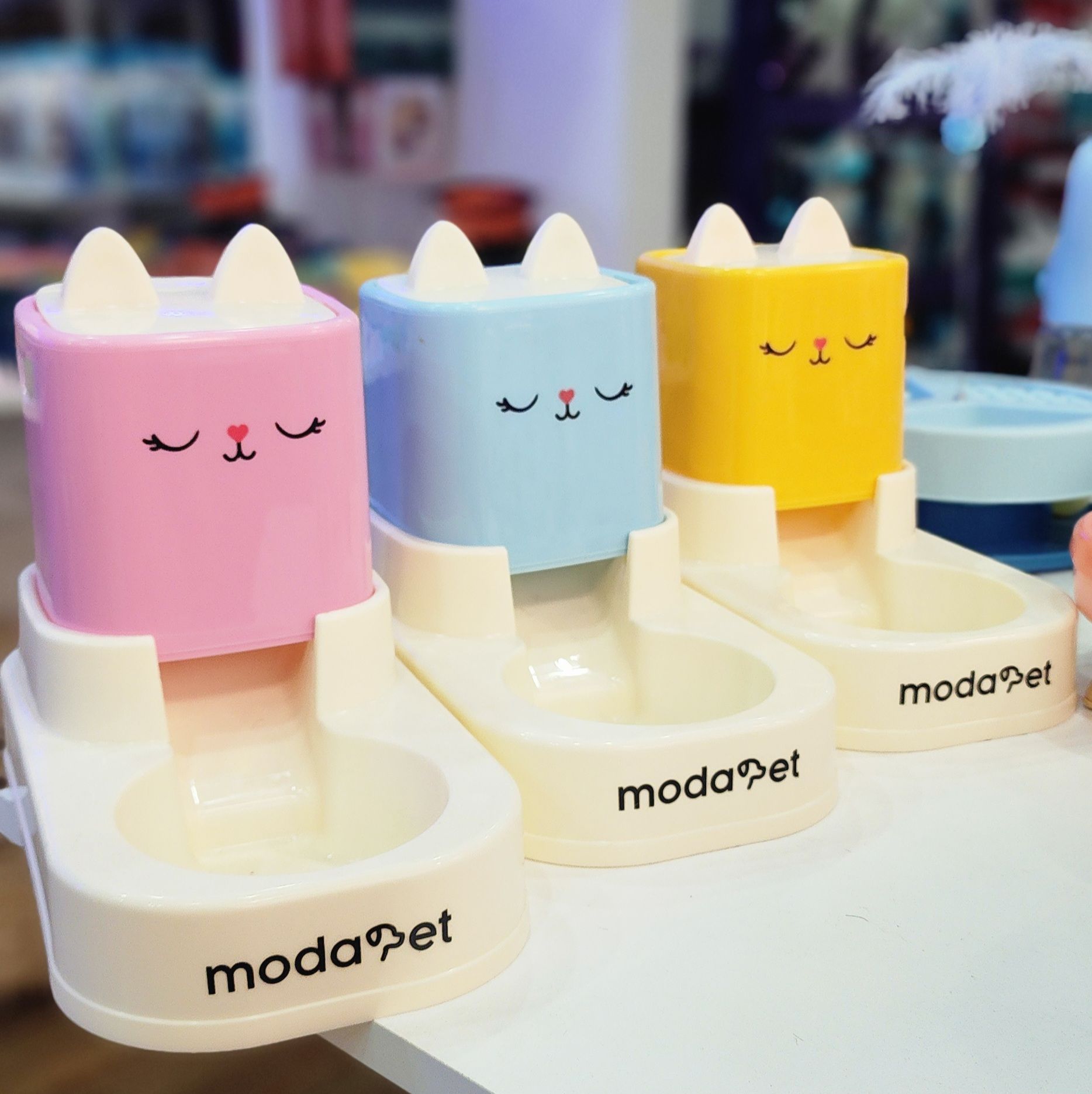 Comedero Automático Para Mascotas - 1 Kg