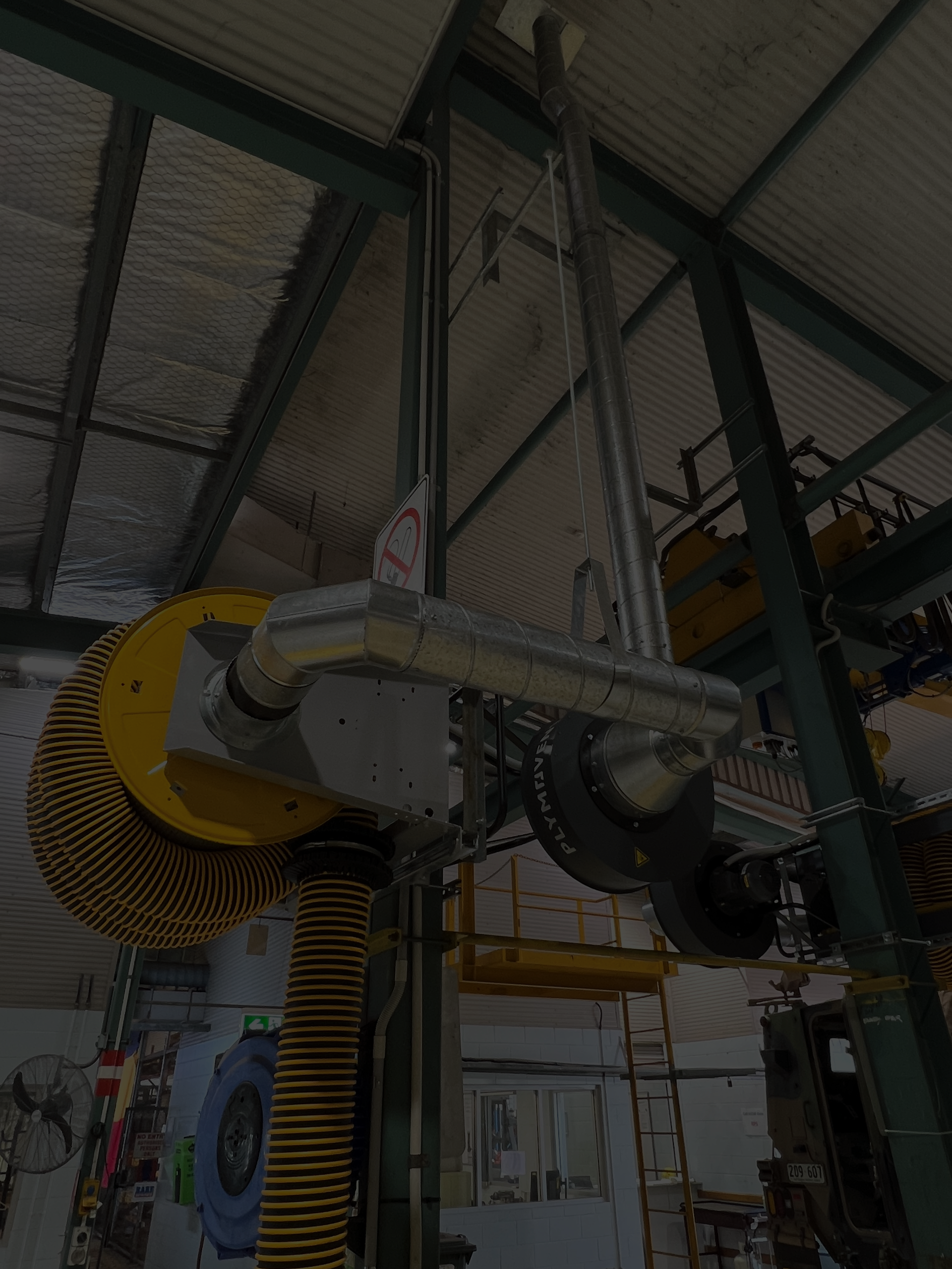 A black background with the words `` short delivery method '' written on it.