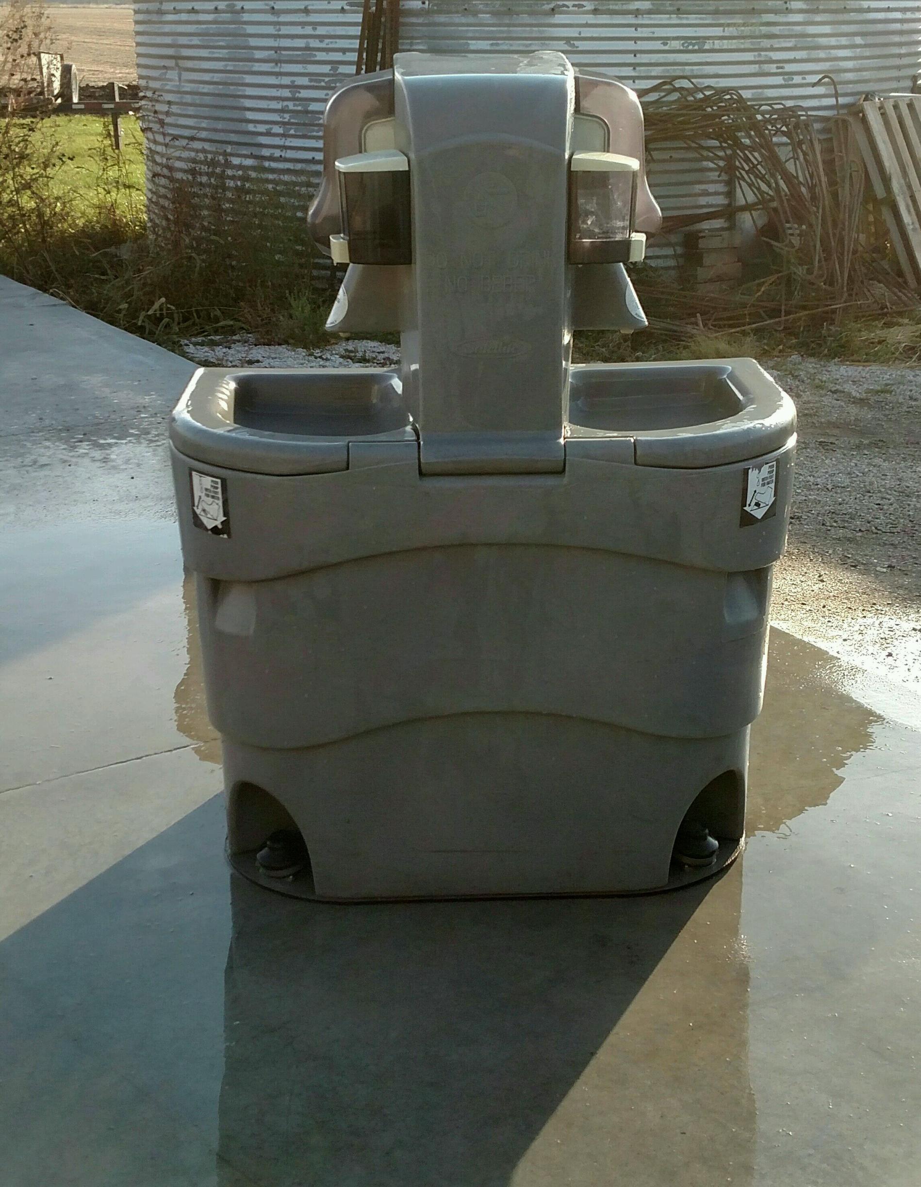 Gray Sink — Madrid, IA — PortablePro, Inc.