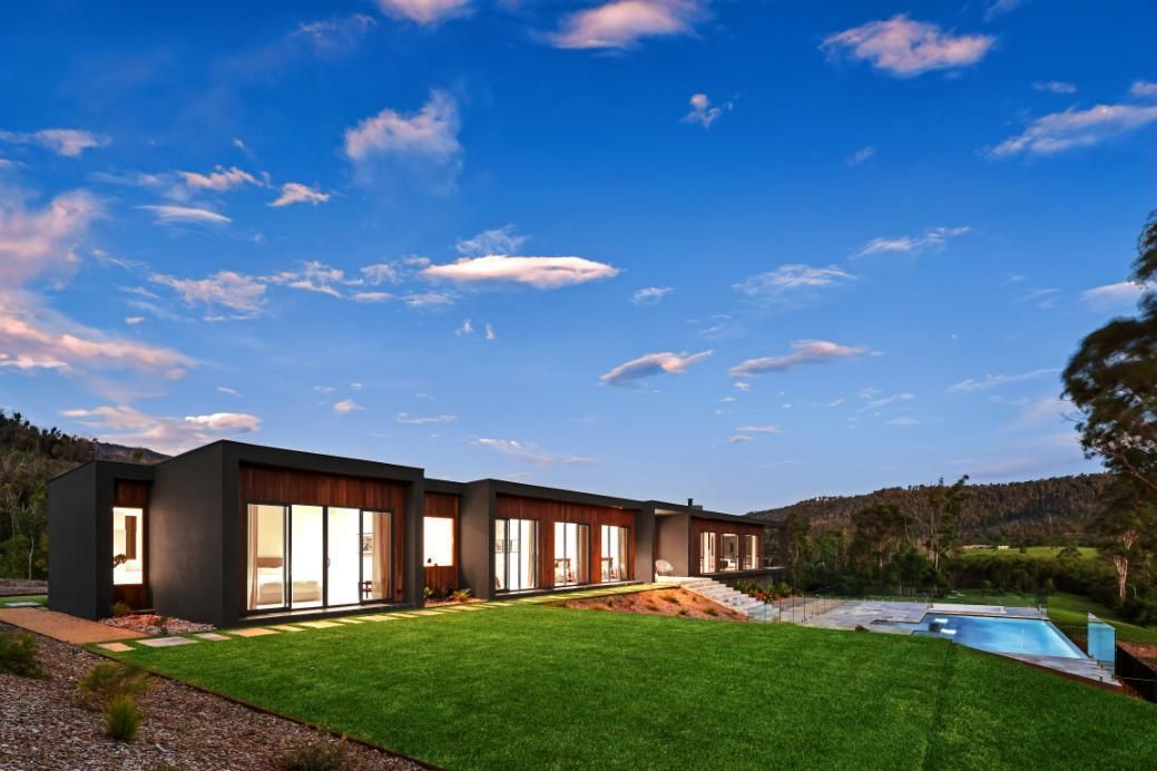 Large House With A Swimming Pool In The Backyard  — That Painter Guy In South Nowra, NSW