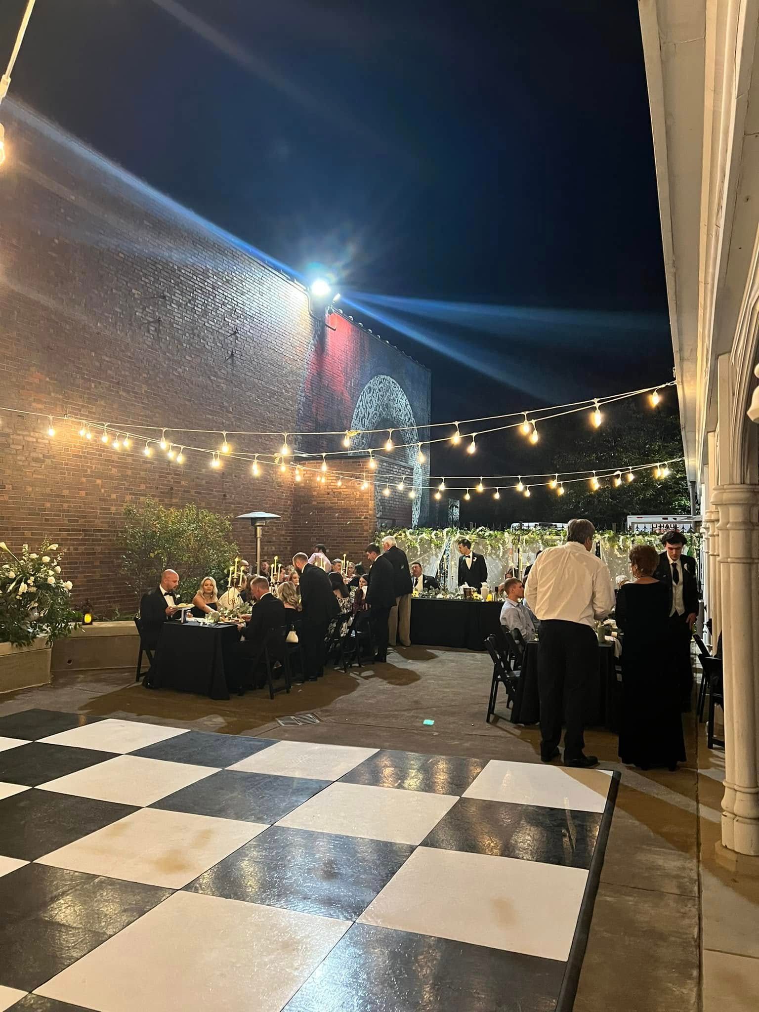 outdoor wedding reception