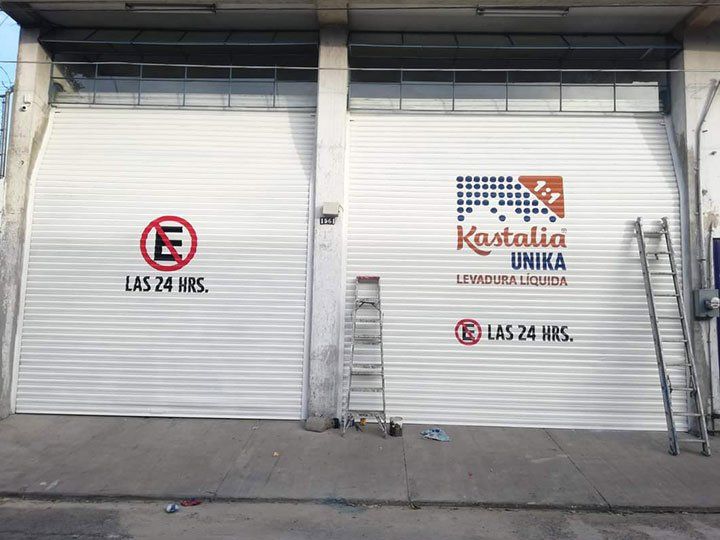 RÓTULOS A MANO EXPRESS RUBÉN GONZÁLEZ