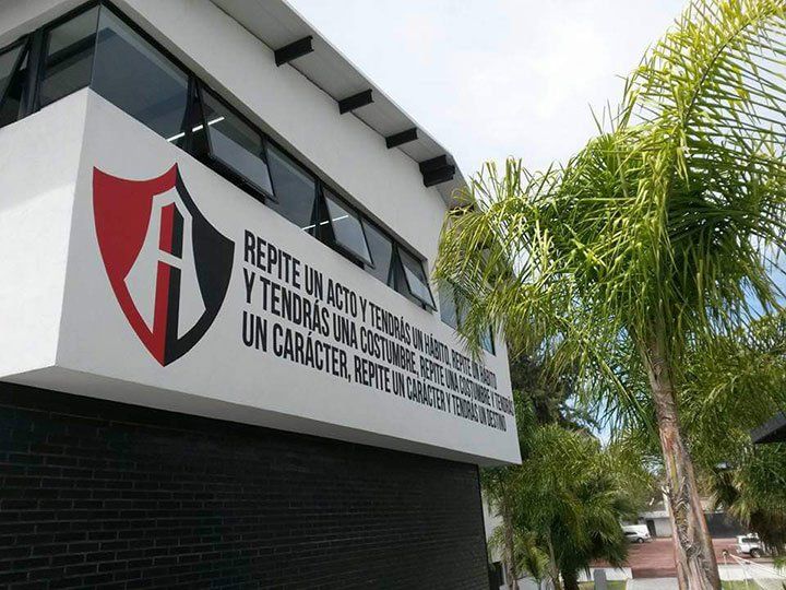 RÓTULOS A MANO EXPRESS RUBÉN GONZÁLEZ